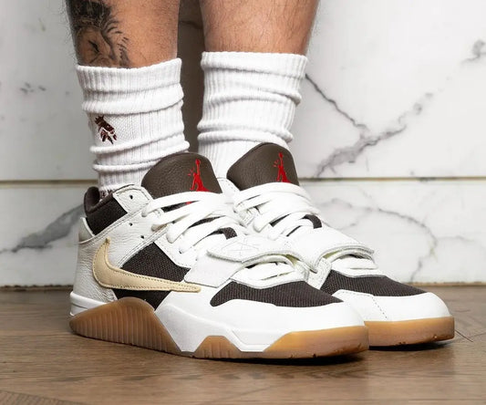 Ontdek-het-verhaal-achter-de-Travis-Scott-Jordan-Jumpman-Jack OKO MAISON