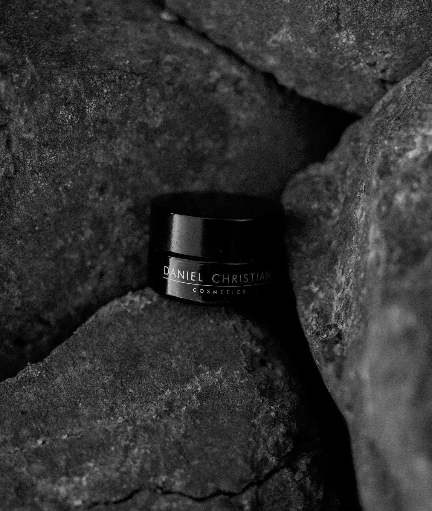 DC VERSATILE LIPBALM OKO MAISON