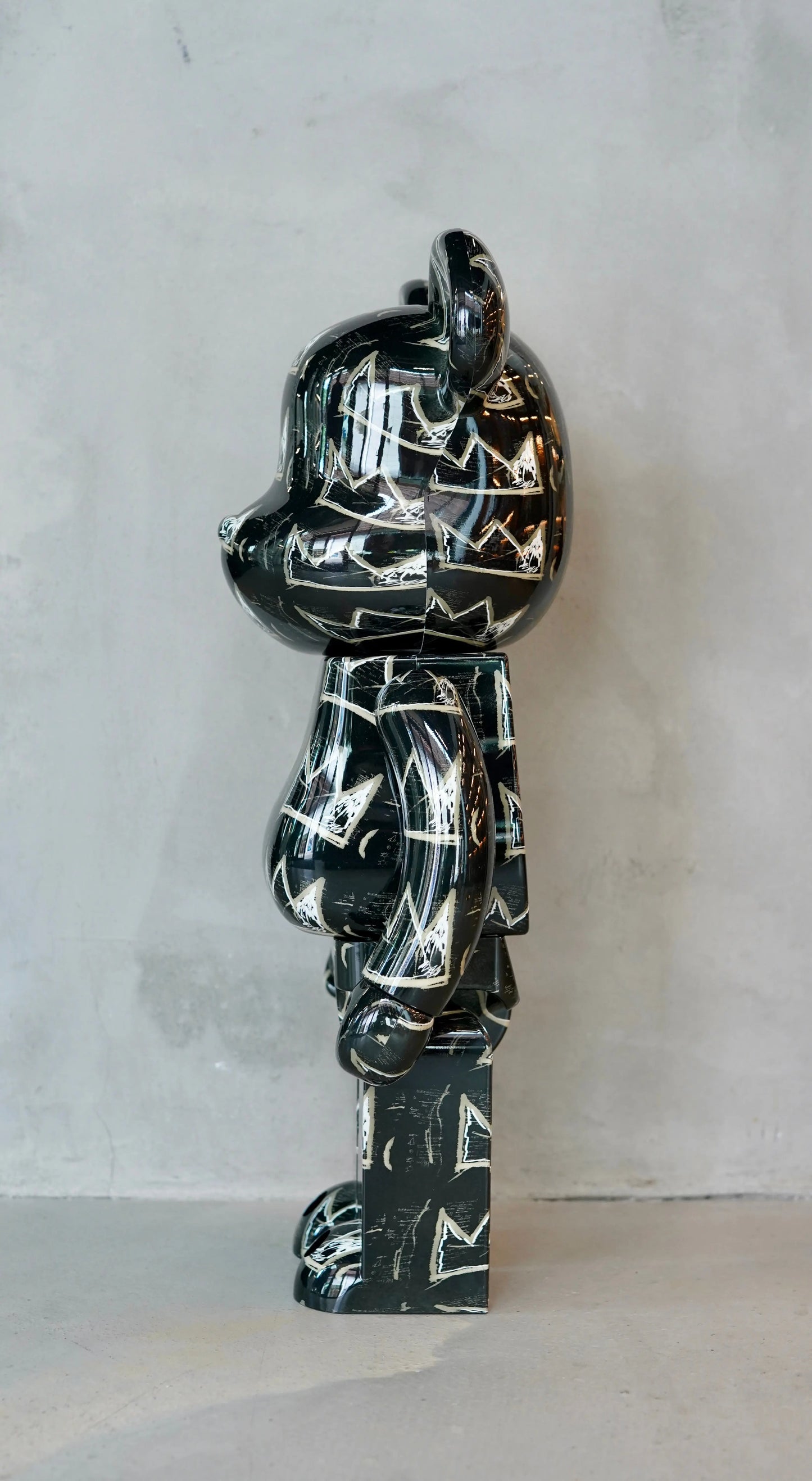 Bearbrick Jean-Michel Basquiat 1000% OKO MAISON