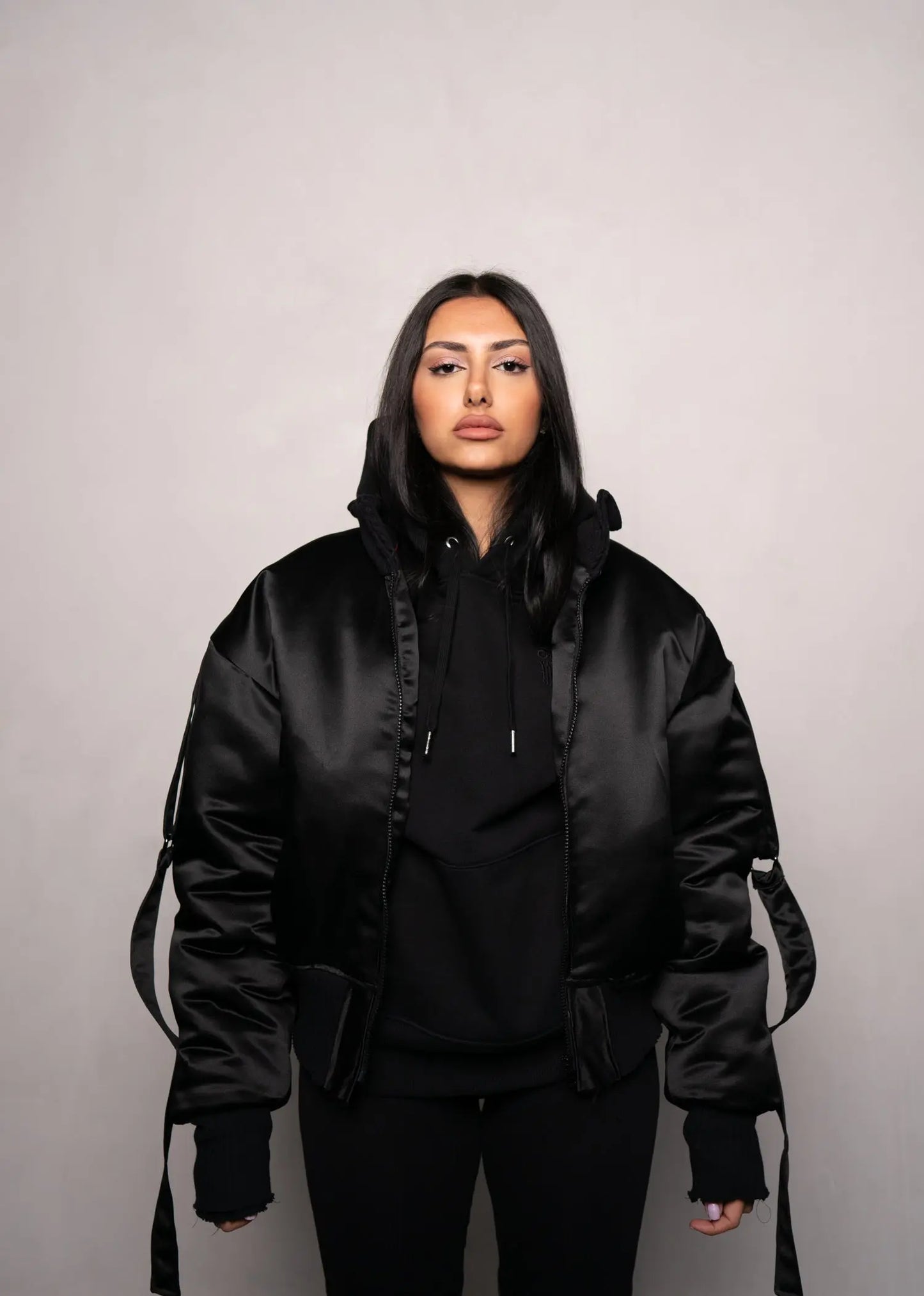 ALUCARD BOMBER OKOMaison