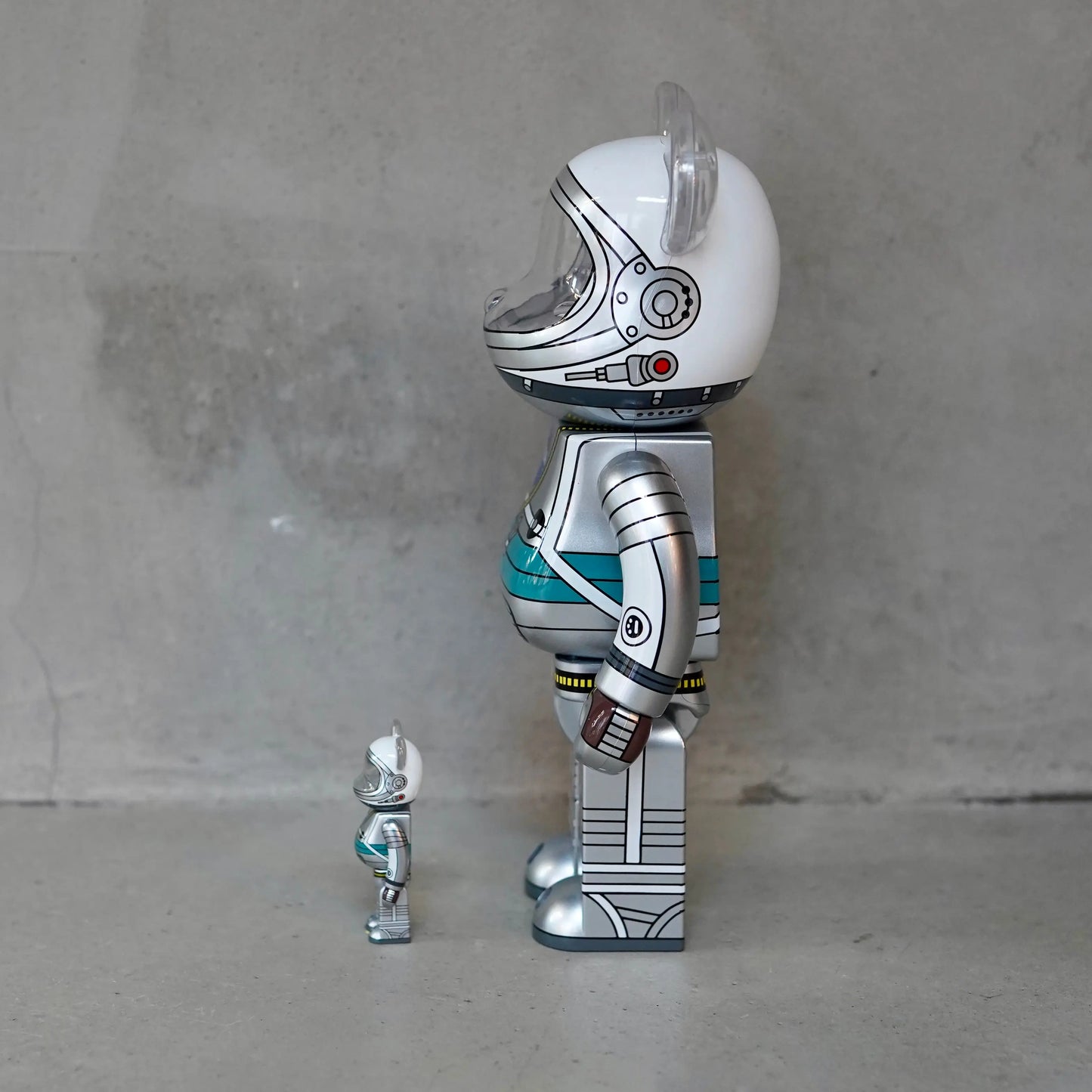 Bearbrick Project Mercury Astronaut OKO MAISON