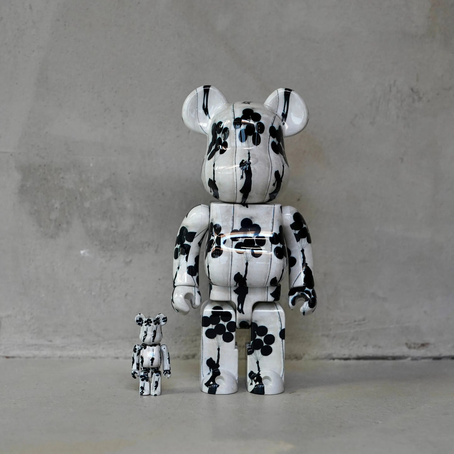 Bearbrick Flying Balloons Girl 100% & 400% Set OKO MAISON