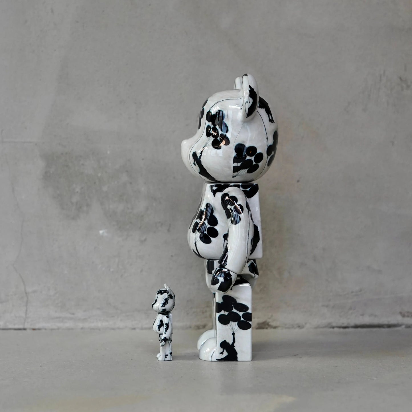 Bearbrick Flying Balloons Girl 100% & 400% Set OKO MAISON