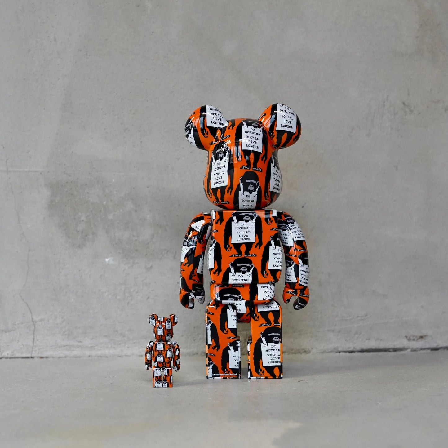 Bearbrick Monkey Sign 100% & 400% Set Orange OKO MAISON
