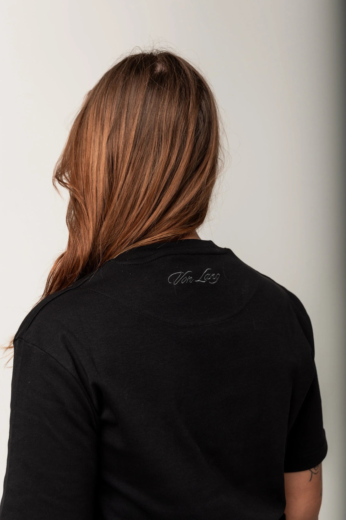 SIGNATURE TEE OKO MAISON